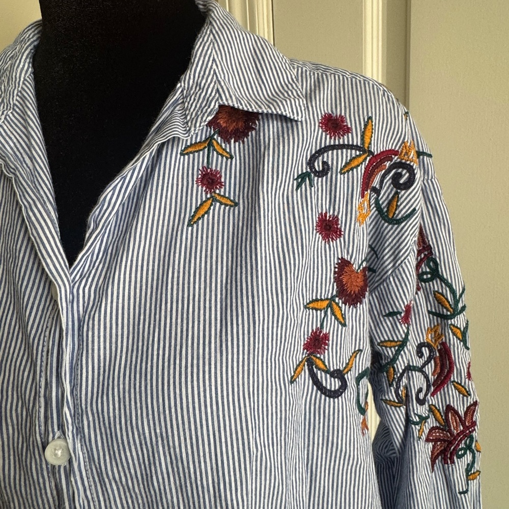 beachlunchlounge Blue White Womens Striped Embroidered Cotton Button-Up Blouse M